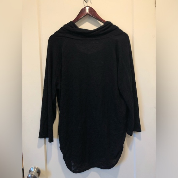 Gibson Cowl Neck - Picture 3 of 5